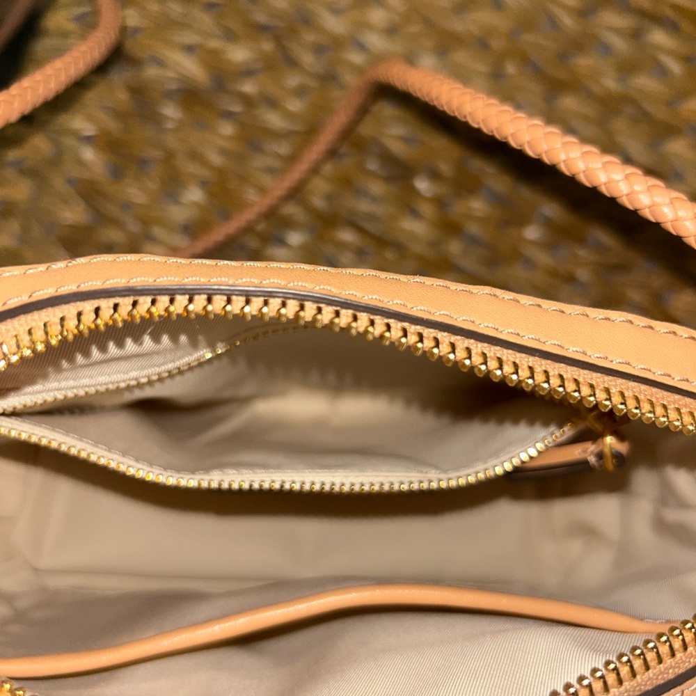 Tory Burch McGraw Stripe Crossbody Purse - Picture 7 of 9